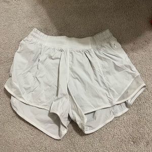 White lululemon shorts